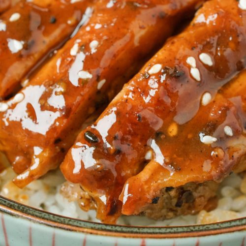 Black Pepper Chicken Rice Bowls