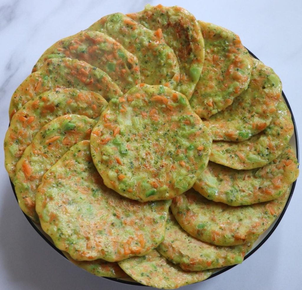 Broccoli Carrot Egg Pancakes