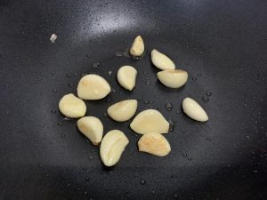 Fry the Garlic