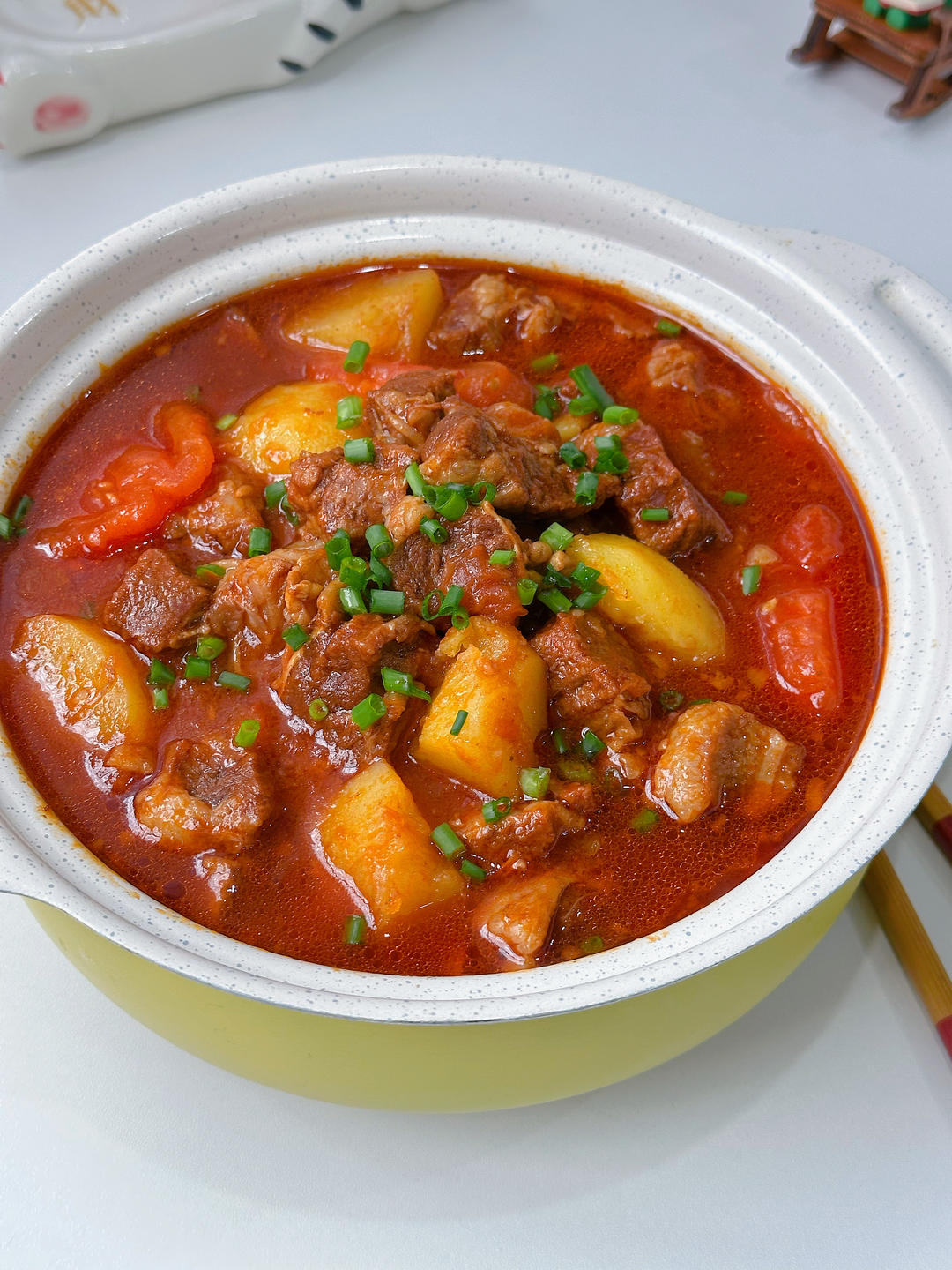Hearty Tomato Beef Stew