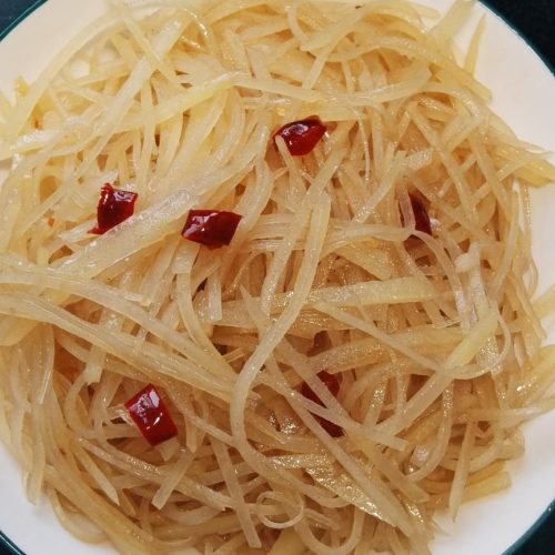 Hot and Sour Shredded Potatoes