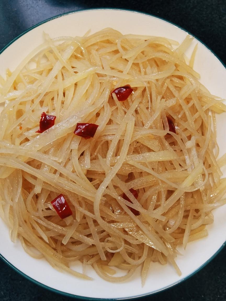 Hot and Sour Shredded Potatoes
