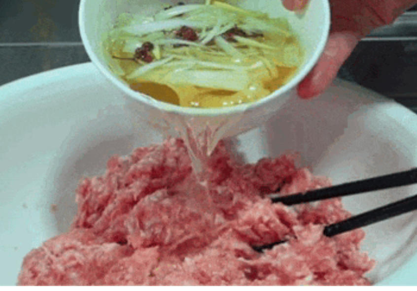 Incorporating the Water (Da Shui)
