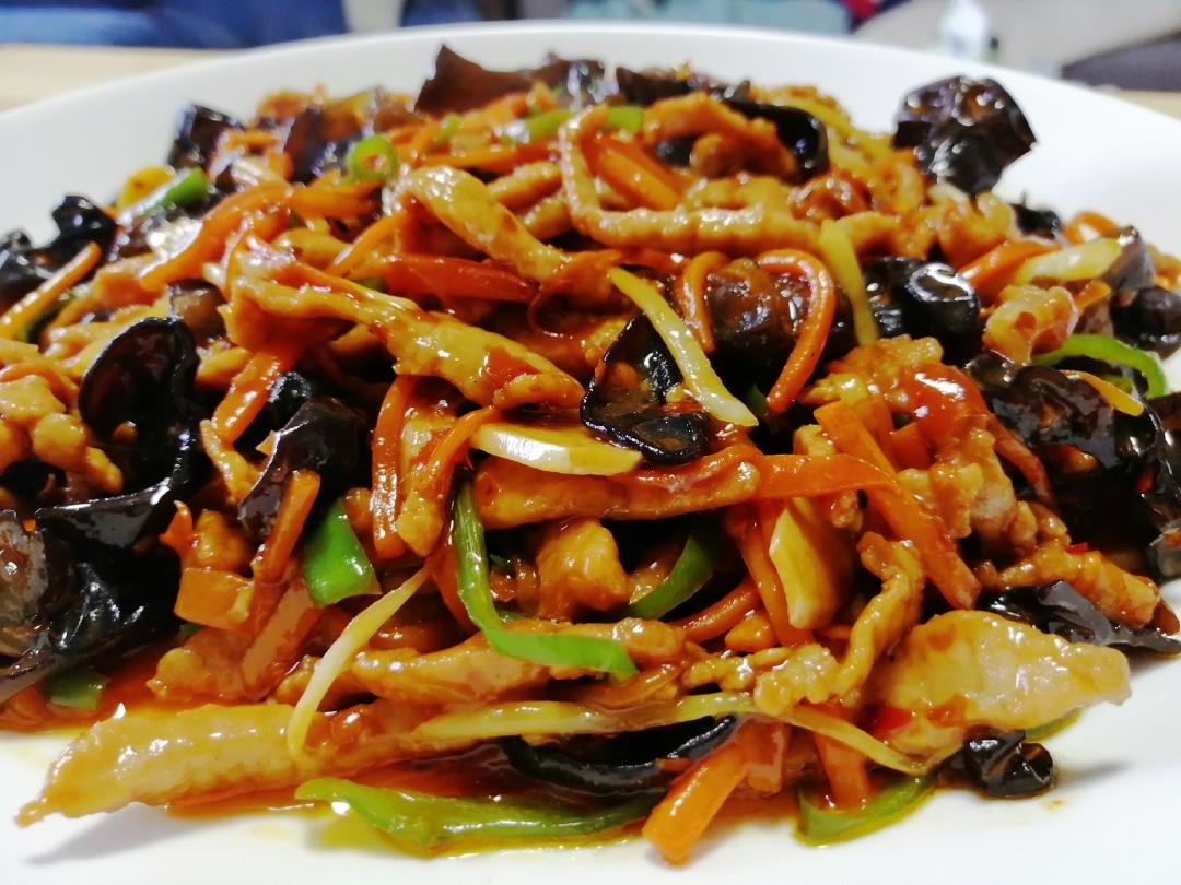 Sichuan "Fish-Fragrant" Pork Stir-fry (Yu Xiang Rou Si)