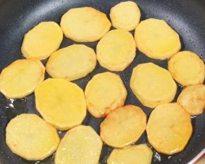 Pan-Fry the Potatoes