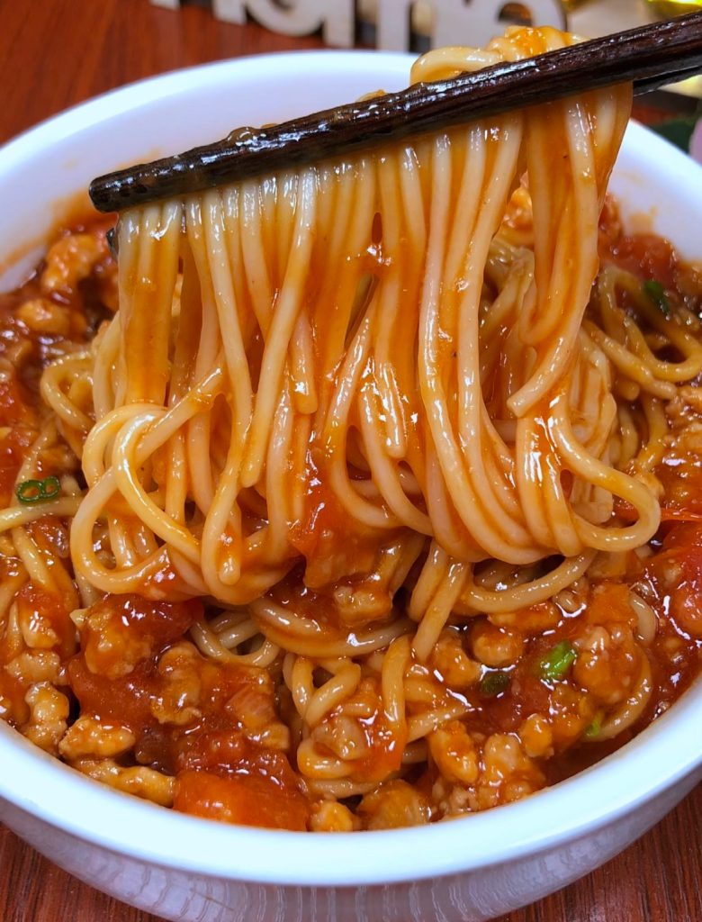 Tomato Meat Sauce Noodles