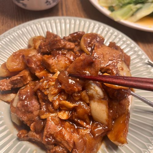 Apple Braised Pork Steaks