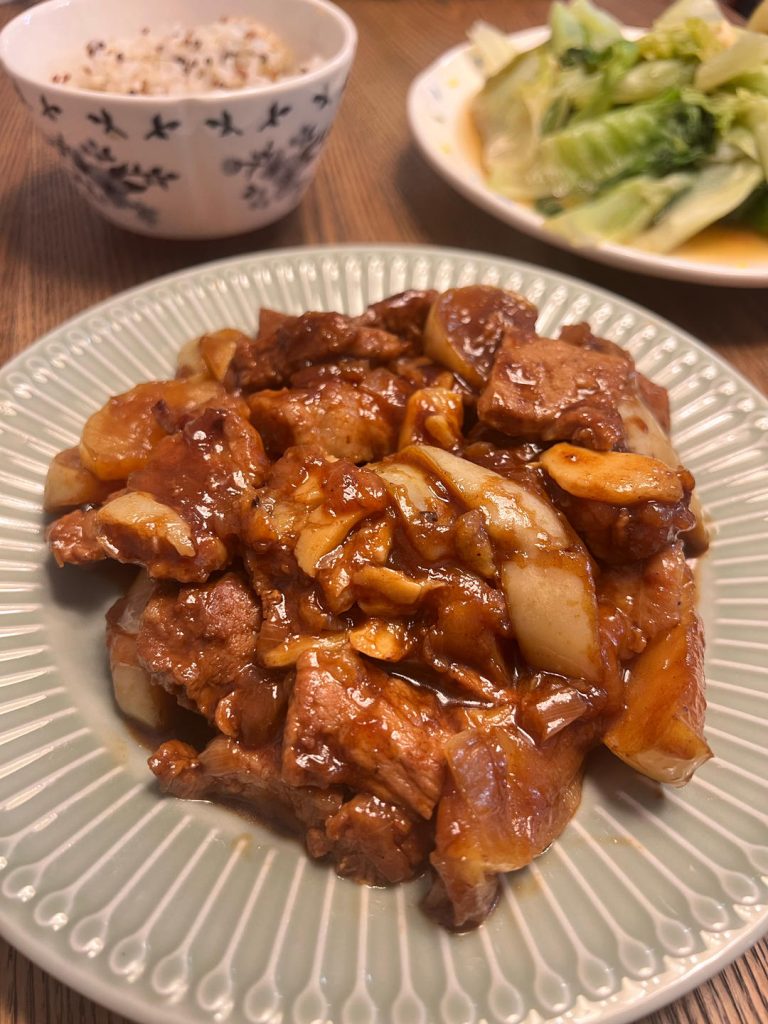 Apple Braised Pork Steaks
