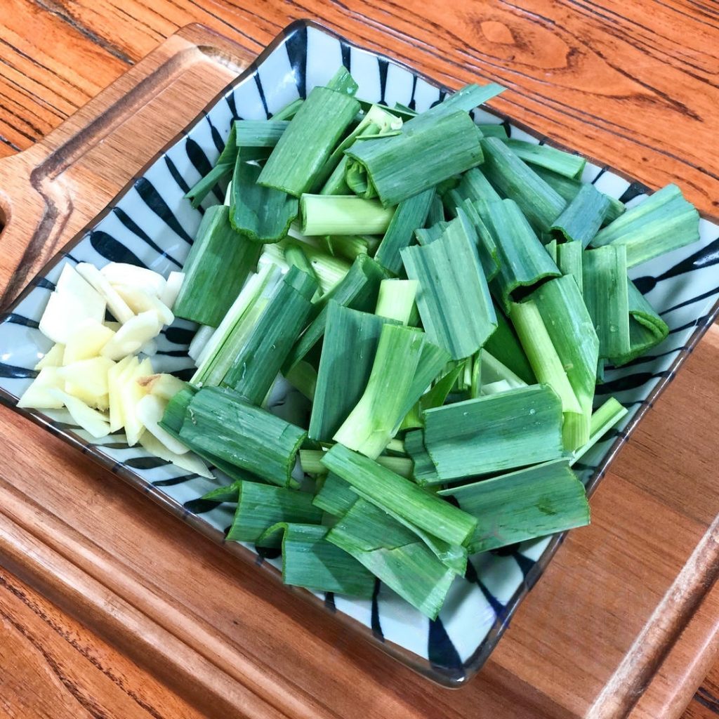 Prepare the Aromatics