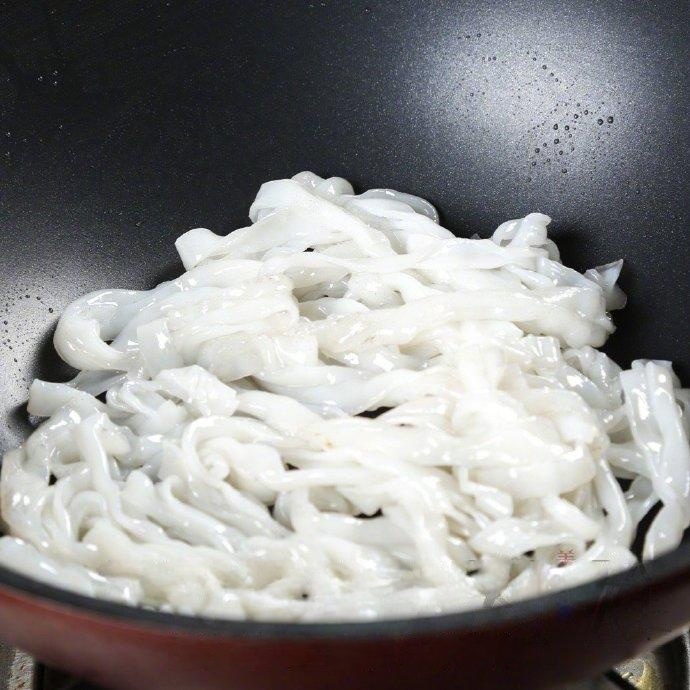 Fry the Noodles