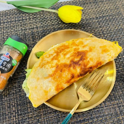 Black Pepper Garlic Scallion Pancake Roll