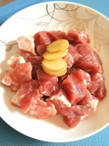 Blanch the Pork