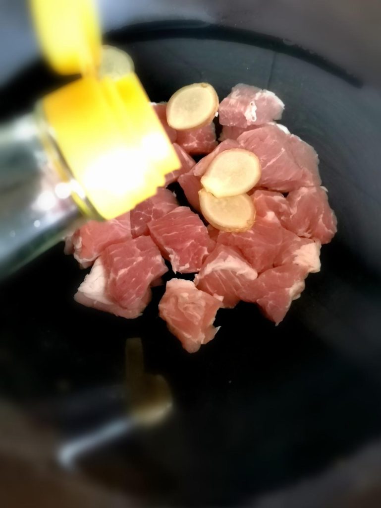 Blanch the Pork