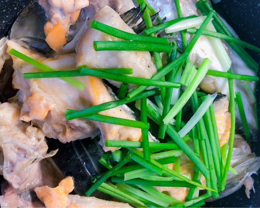 Braised Salmon Head Casserole