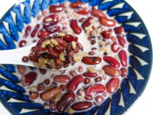 Creamy Red Bean and Black Rice Porridge with Milk