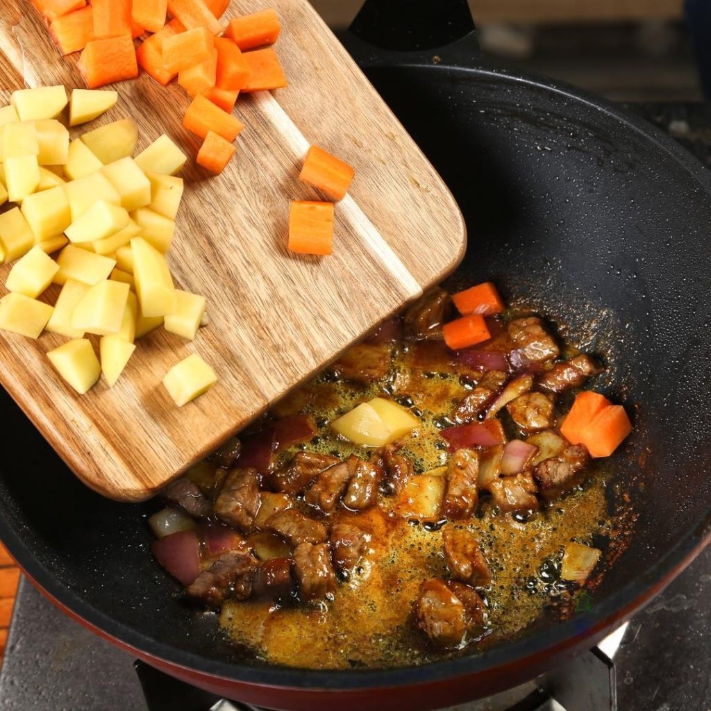 Add Vegetables and Simmer