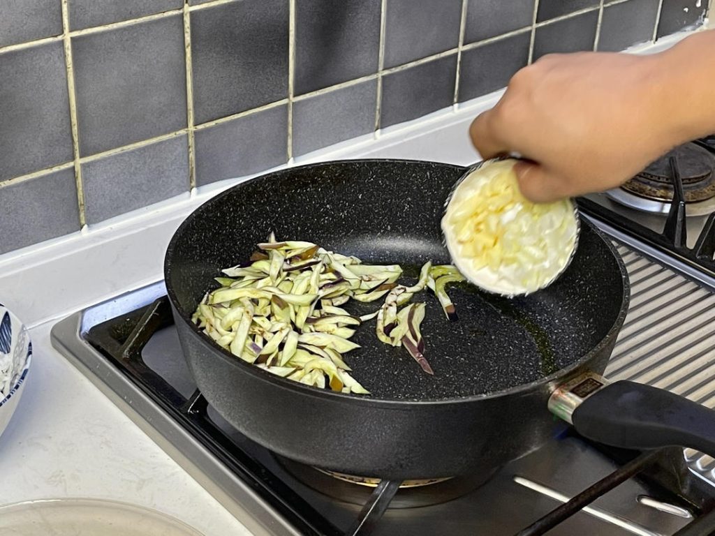 Searing the Aromatics