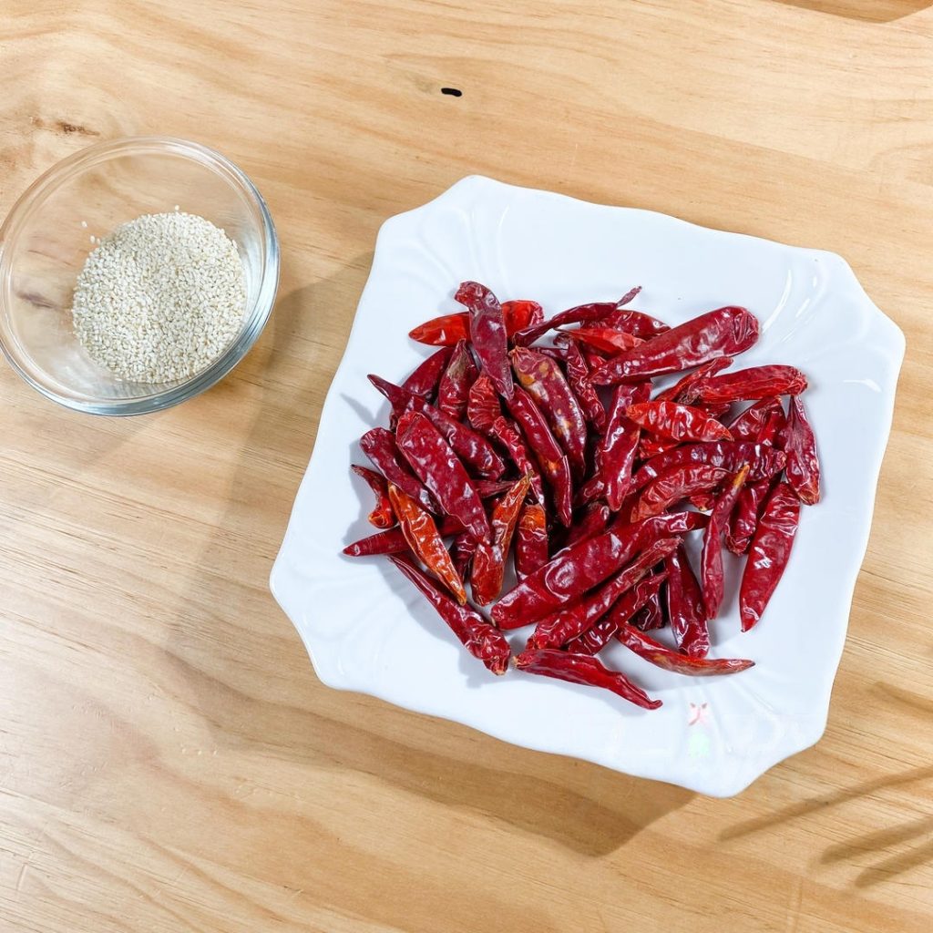 Prep the Chilies