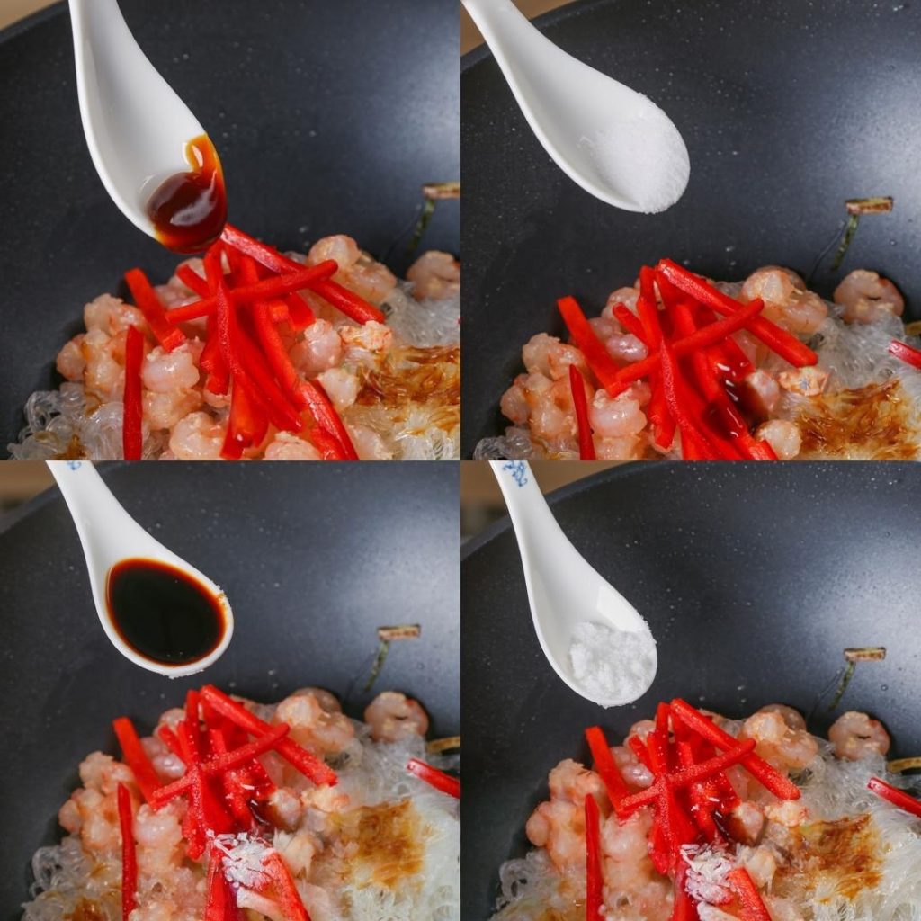 Return the cooked shrimp to the pan. Add the bell pepper strips.
