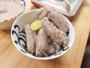 Blanch the Pork