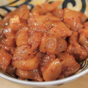Marinate the Chicken In a mixing bowl, combine the diced chicken with 5 tablespoons of Orleans Marinade powder.