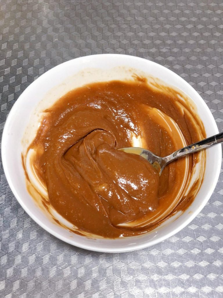 Make the Sesame Filling