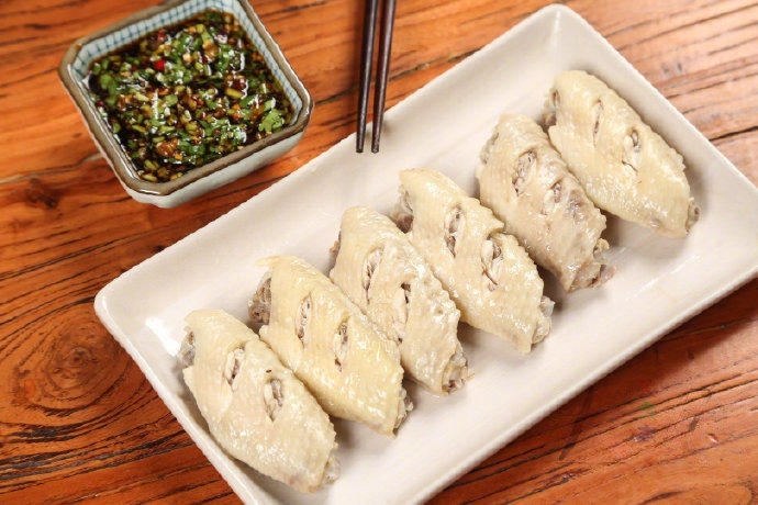 Poached Chicken Wings with Secret Dipping Sauce