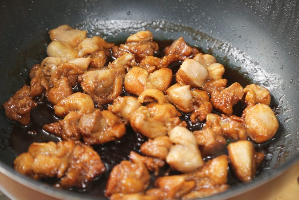 Remove the lid. Turn the heat to high for 1-2 minutes to reduce the sauce until it is glossy and coats the spoon.