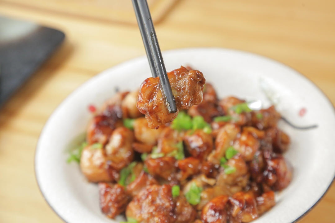 Scallion Oil Braised Chicken