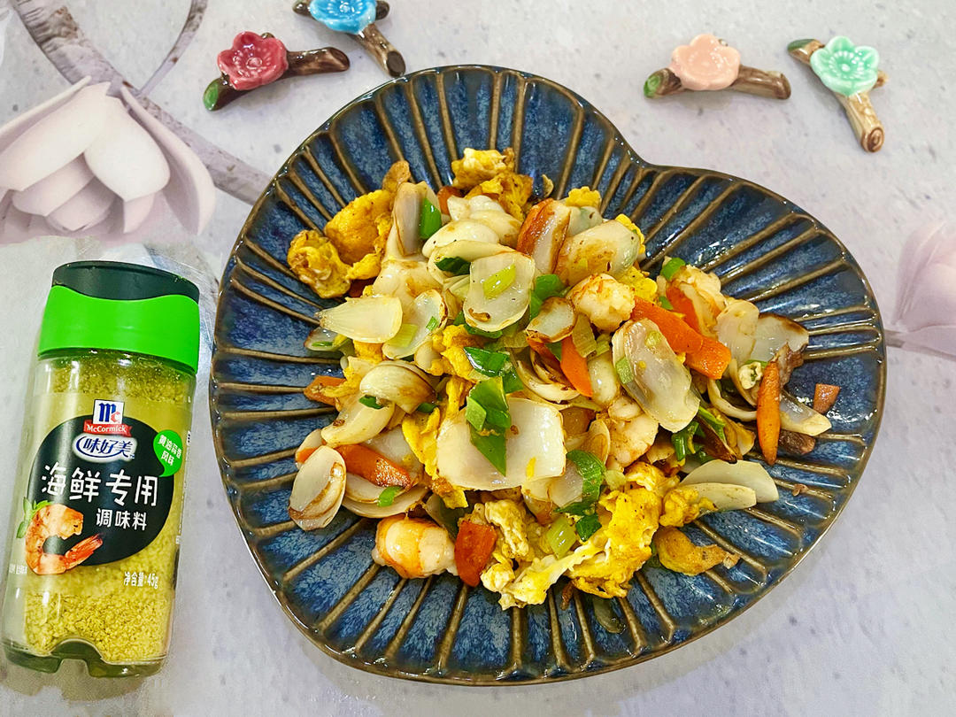 Stir-Fried Shrimp and Eggs with Lily Bulb
