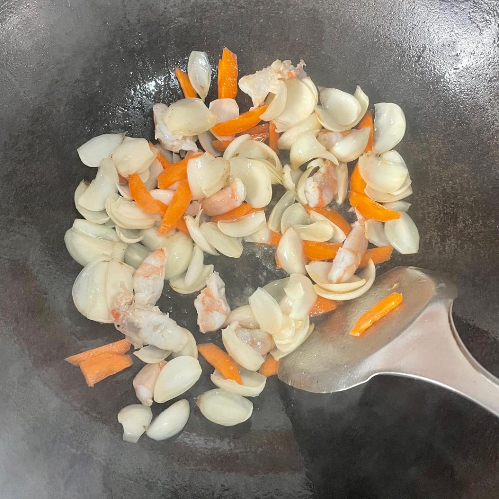 Sear the Shrimp and Veggies