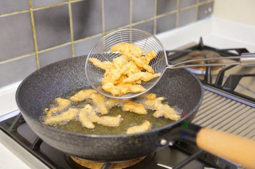 The Second Fry (Crisping)
