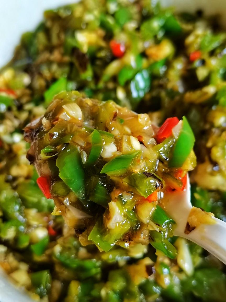 Sichuan Roasted Chili Sauce