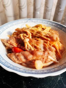 Tomato Beef Stew with Fatty Beef