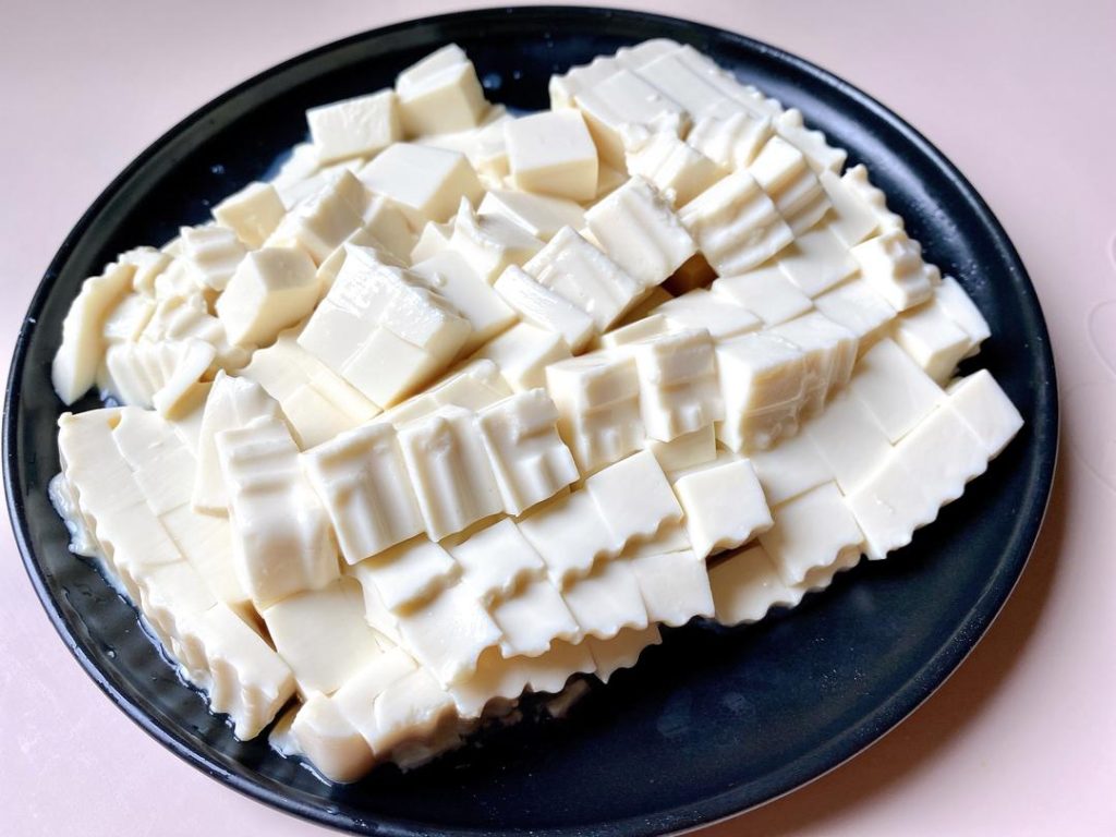 Cut the Tofu