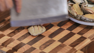 Clean the Abalone