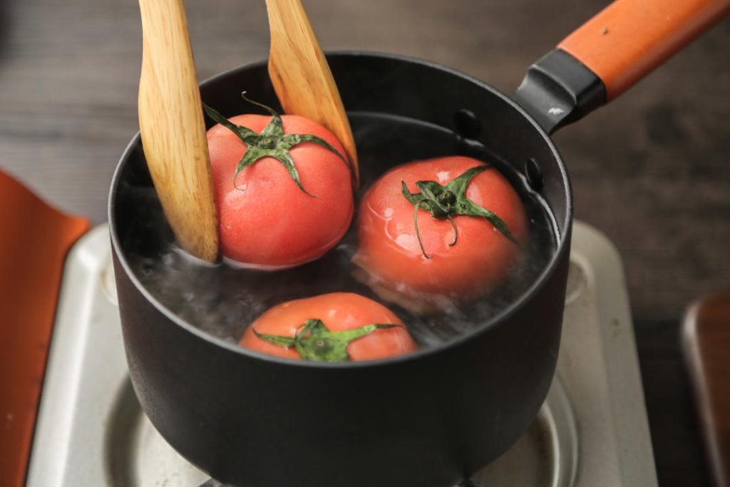 Prepare the Tomato Base