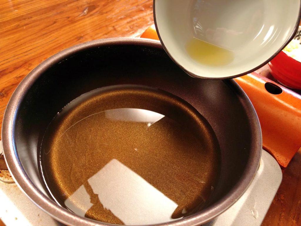 Fry the "Gold" Garlic