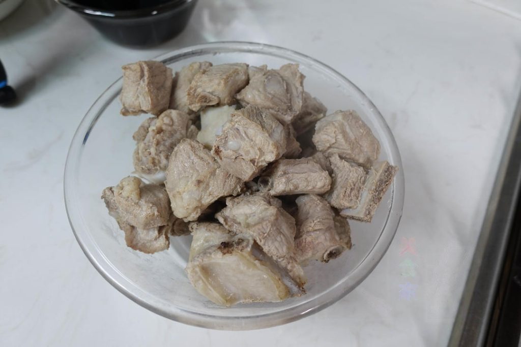 Blanch the Ribs