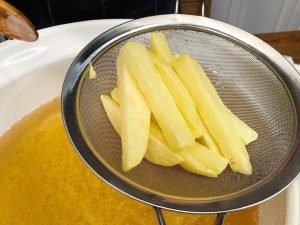 The Second Fry (Crisping)