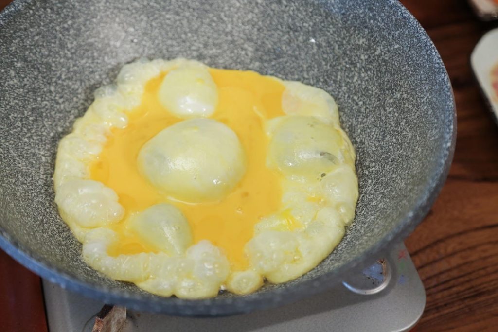 Scramble the Eggs