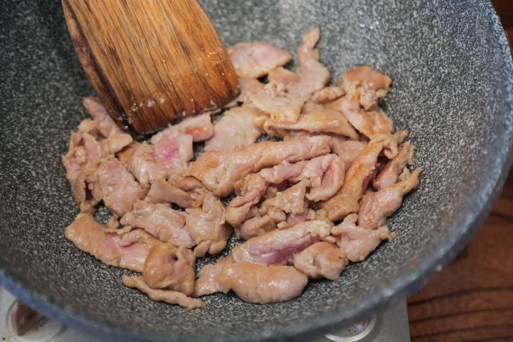 Stir-fry the Pork