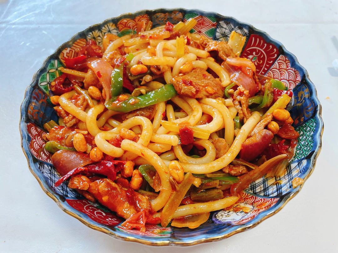 Xinjiang Fried Rice Noodles