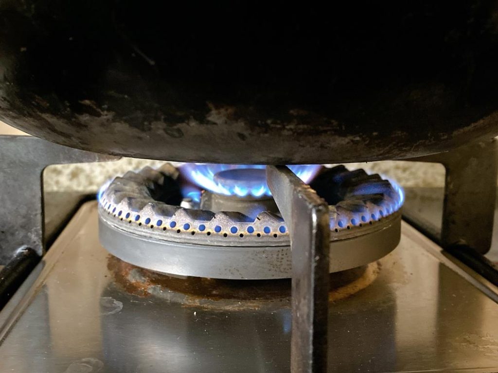 Step 4: The Boiling Water Braise (1.5 hours at medium-low heat)