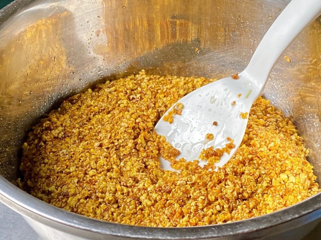 Mix with Honey (10 minutes)