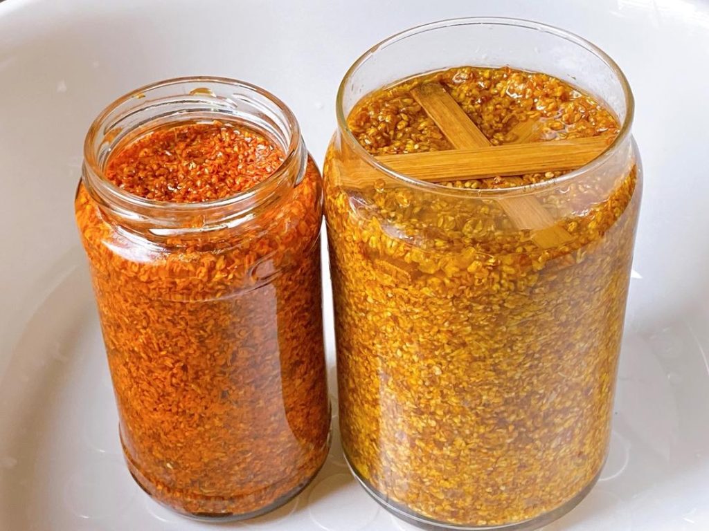 Fermentation: Store the jars in the refrigerator. The mixture will undergo a slow, cold fermentation. It is ready to use after a week, but the flavor will become incredibly rich and mellow after 2 to 3 months.