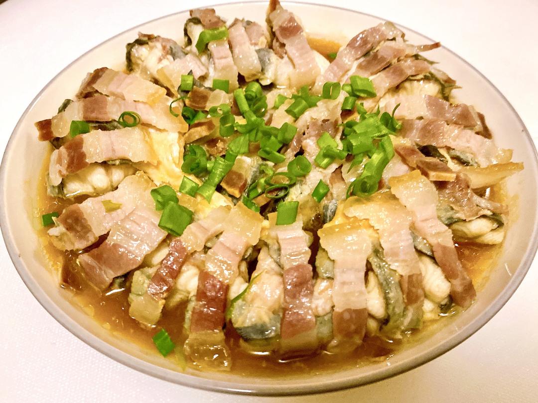 Steamed Eel with Pork