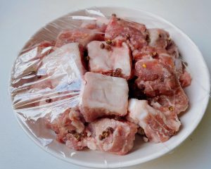 Cure the Meat (48 hours): In a clean, dry bowl, toss the unwashed ribs with the cooled peppercorn salt until evenly coated. Cover tightly with plastic wrap and refrigerate for 2 days.