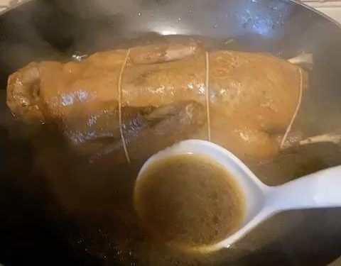 The Long Simmer (2 Hours at 200°F/95°C)