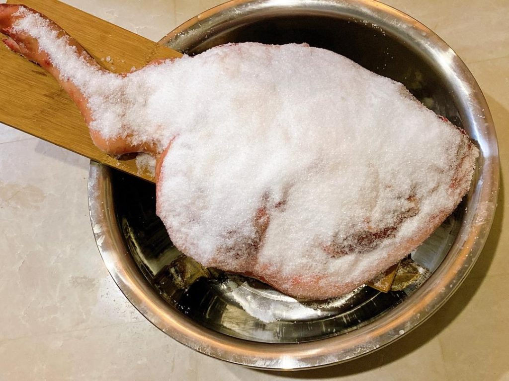 Step 1: The Salt Rub (Curing Phase)